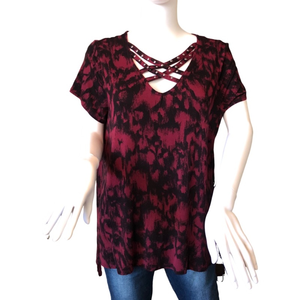 ROCK AND REPUBLIC Large Tie Dye Red Black Studded V-neck Blouse Distressed Biker
